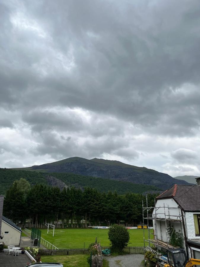Villa 4-6 Guests In Centre Location With Stunning Views Llanberis Esterno foto